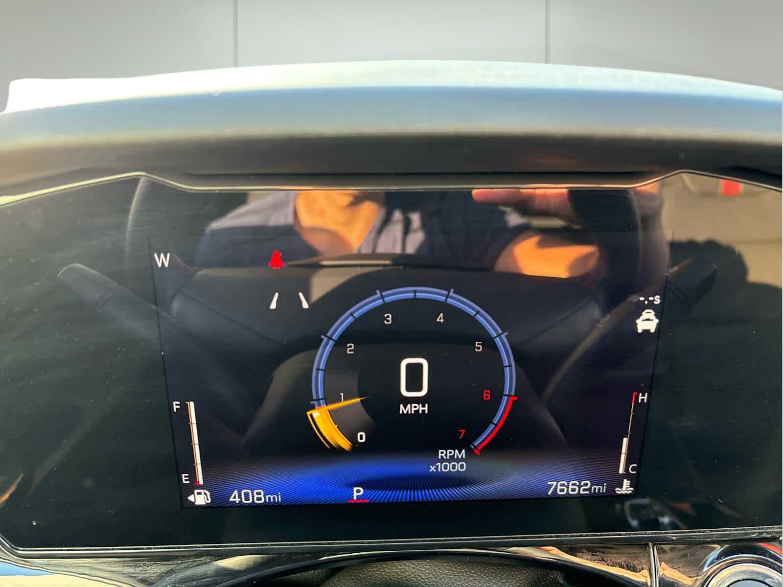 Used 2025 Chevrolet Trax RS w/ Sunroof Package image 28