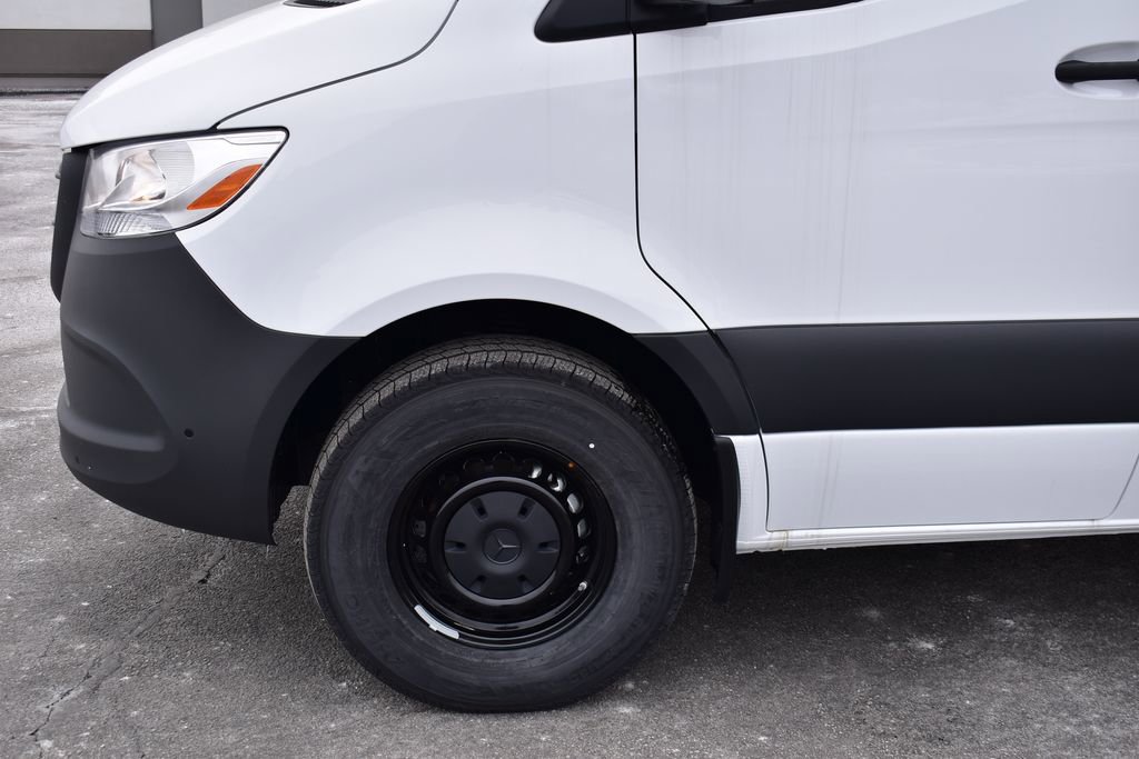 Certified 2025 Mercedes-Benz Sprinter 2500 image 9