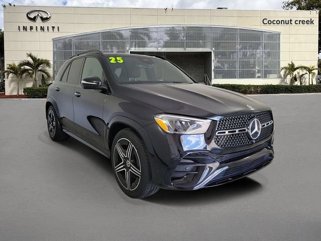 Used 2025 Mercedes-Benz GLE 350 4MATIC w/ AMG Line Exterior image 1