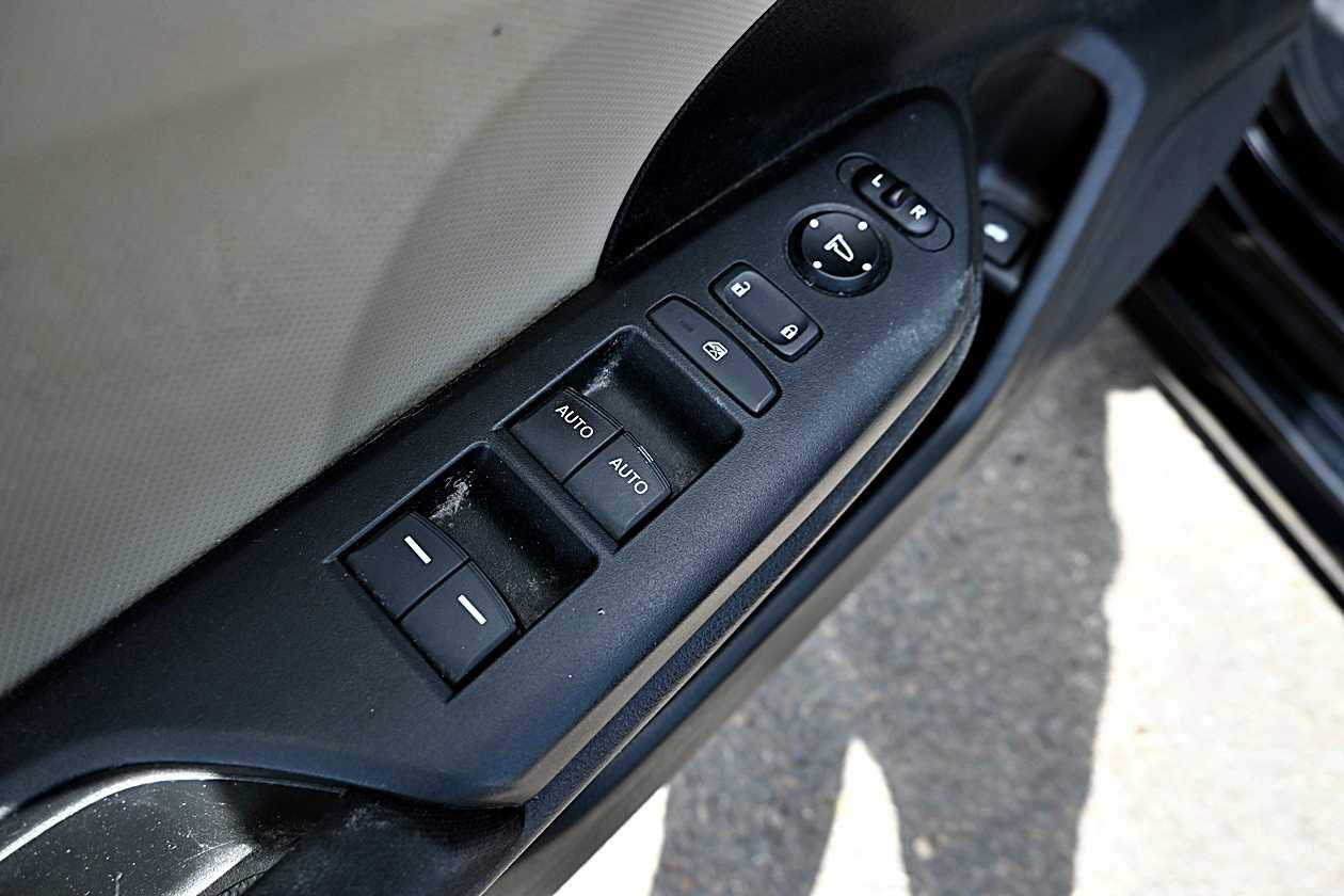 Used 2018 Honda Civic LX image 16