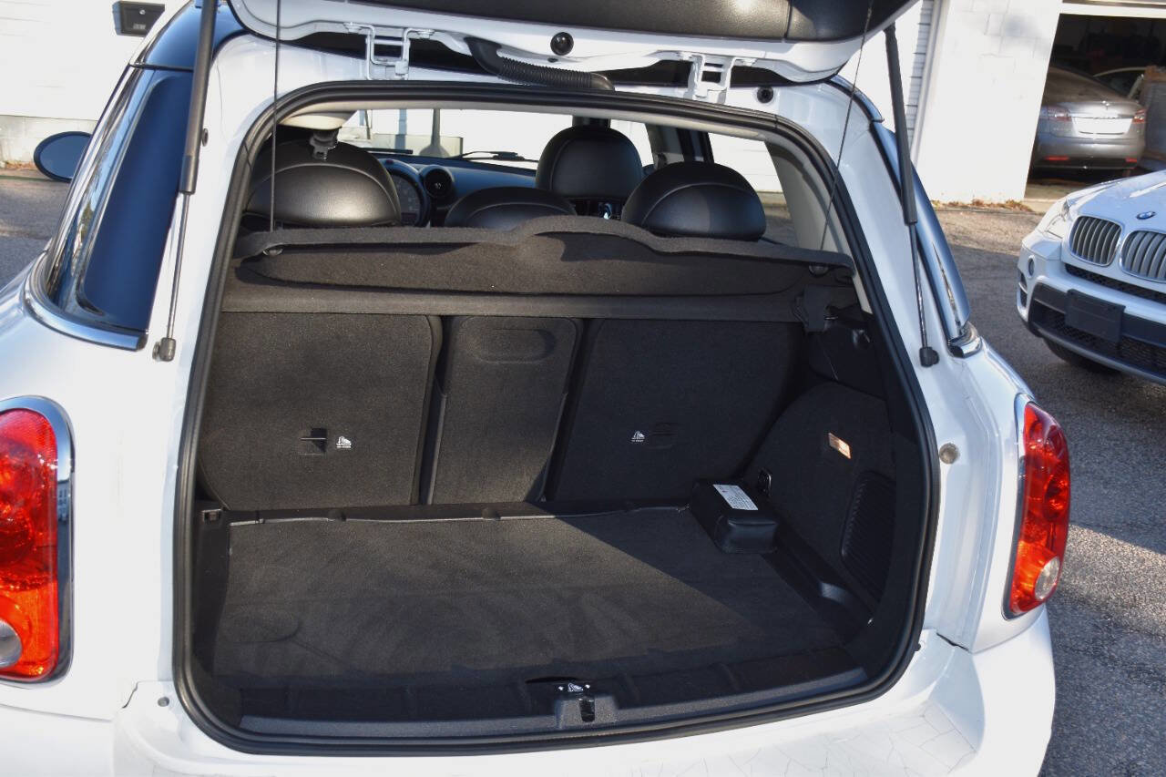 Used 2015 MINI Cooper Countryman Cooper 4dr Crossover image 11