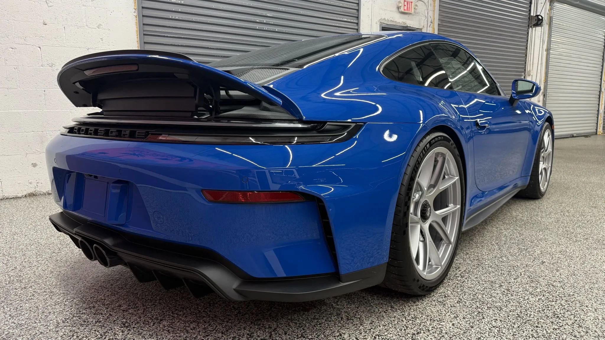 Used 2025 Porsche 911 GT3 image 23