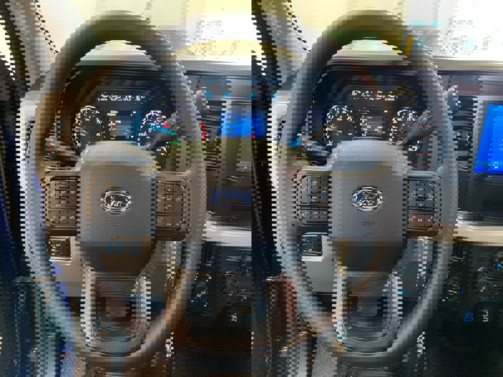 New 2026 Ford F250 XL w/ XL Chrome Package image 12