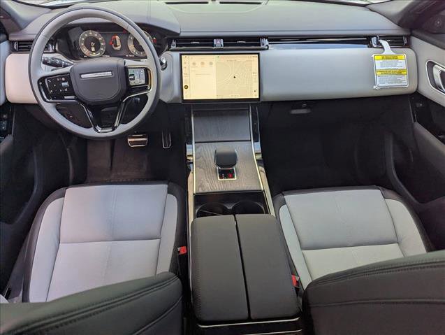 New 2026 Land Rover Range Rover Velar Dynamic SE image 13