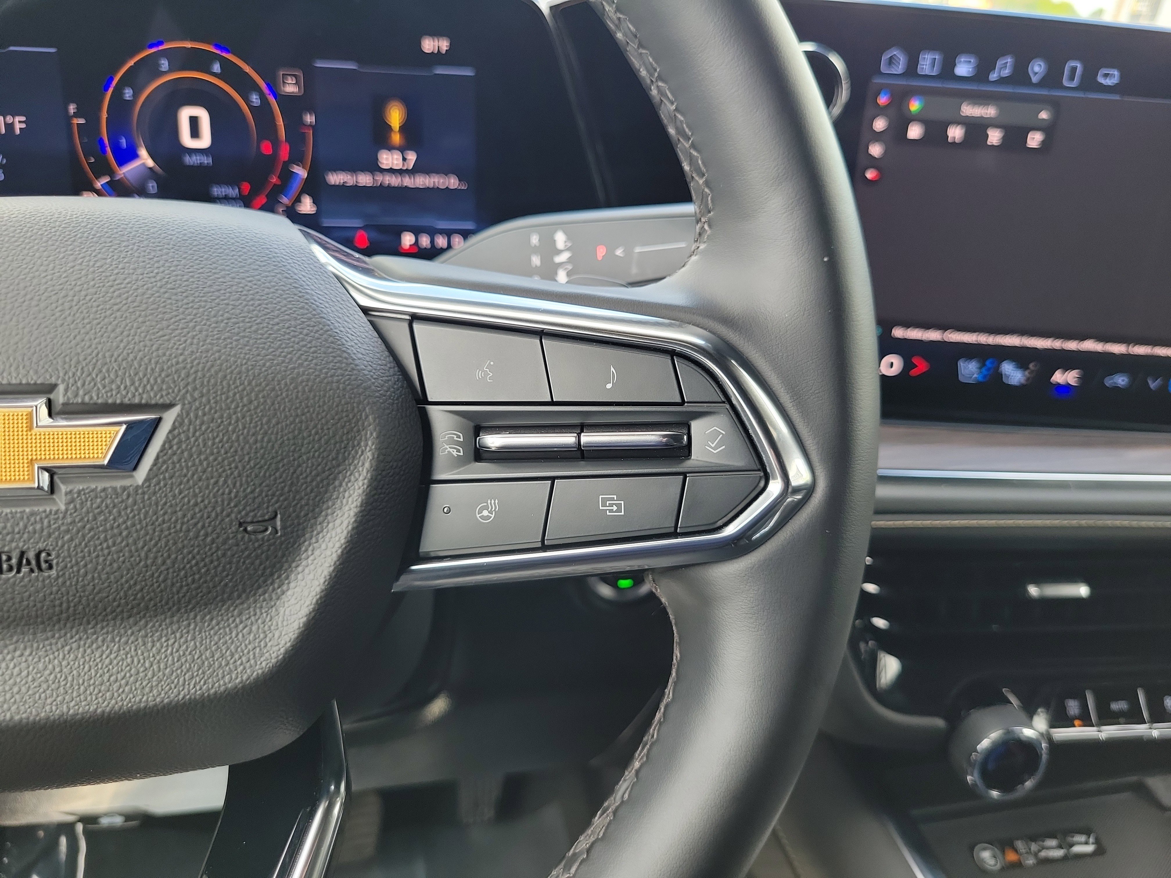 Used 2025 Chevrolet Tahoe Premier RWD image 22
