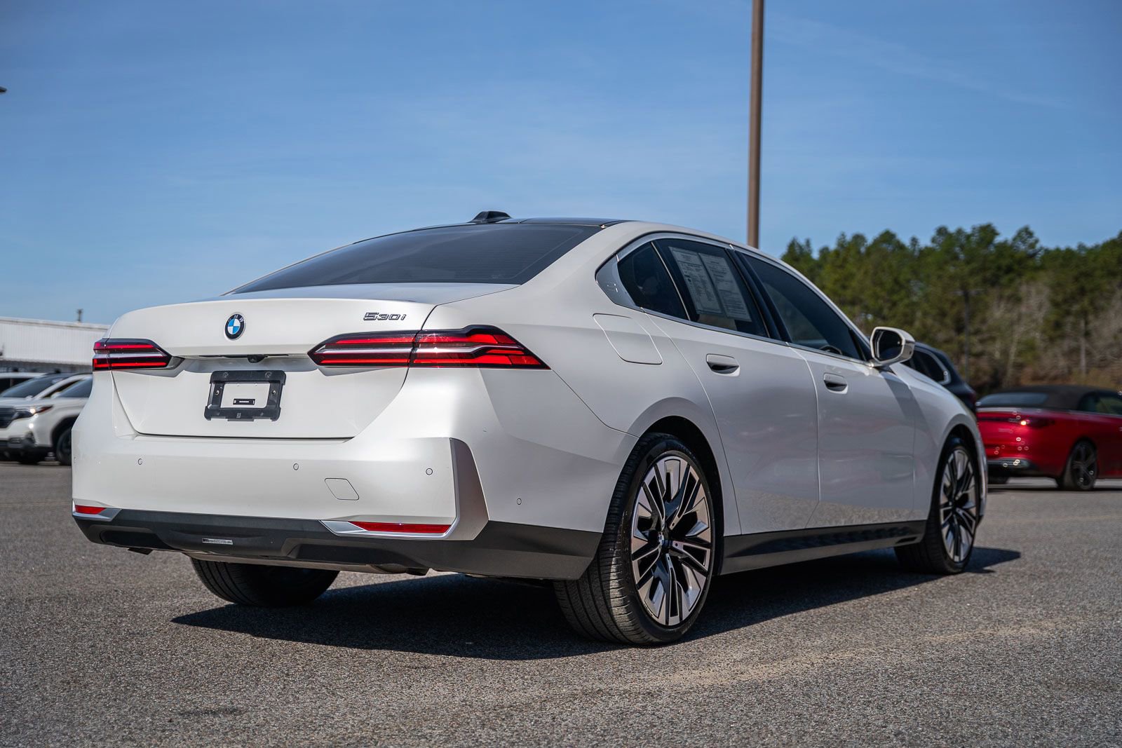 Used 2024 BMW 530i w/ Executive Package RWD image 7