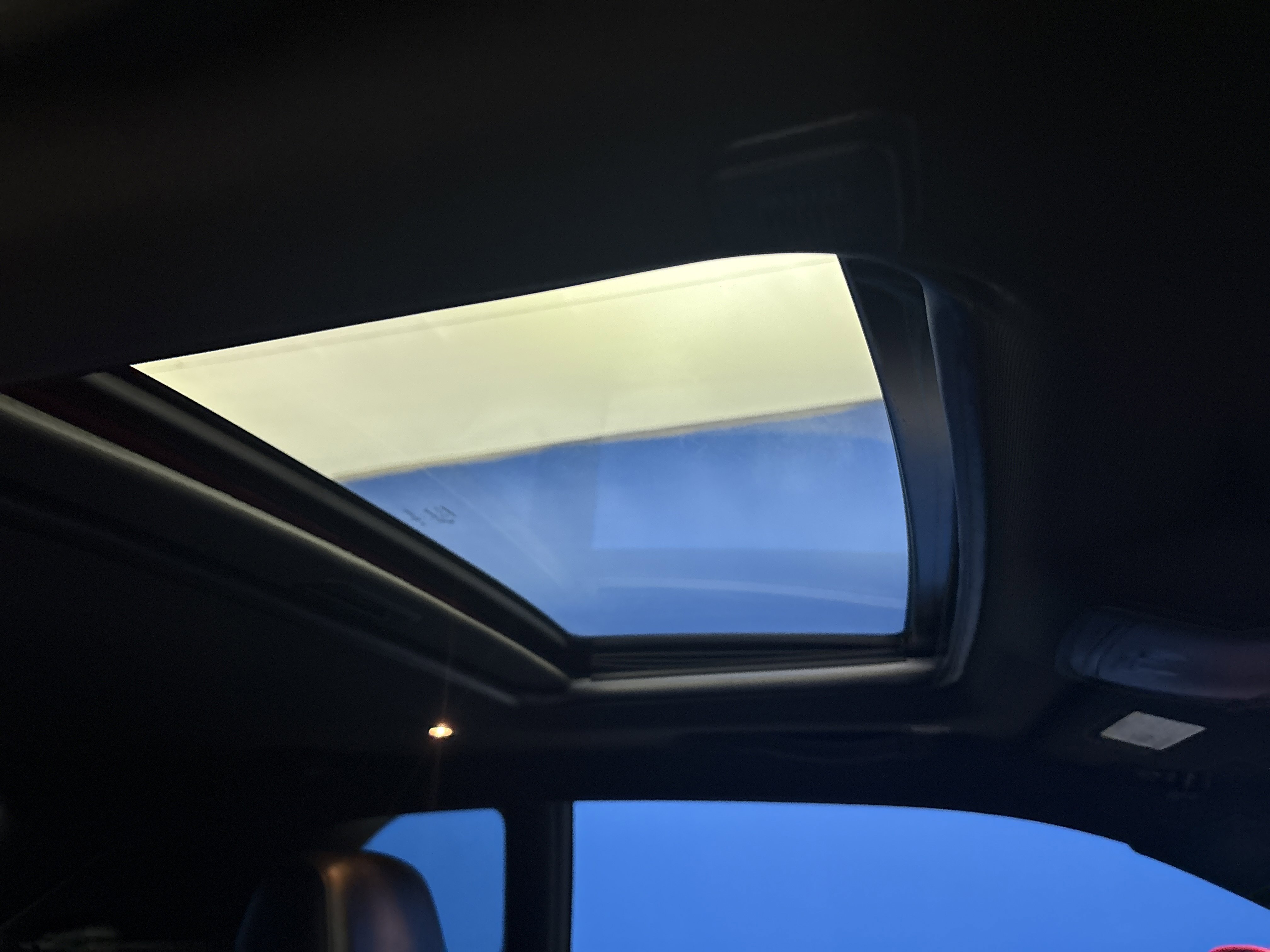 Used 2018 Dodge Challenger R/T Scat Pack w/ Leather Interior Group image 24