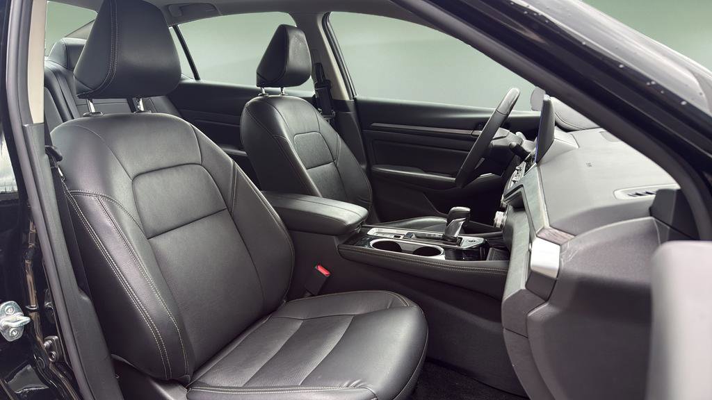 Certified 2024 Nissan Altima 2.5 SL image 11