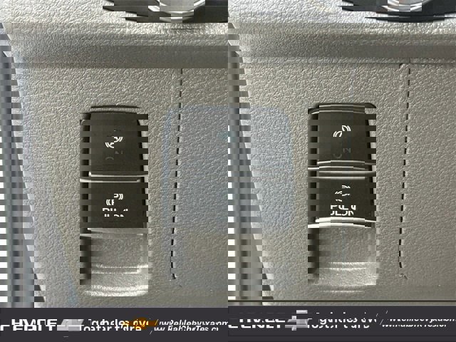 Used 2023 Ford Transit 350 XLT image 25