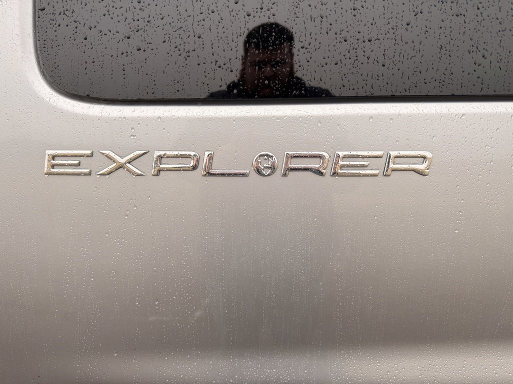 Used 2021 Chevrolet Express 2500 LS w/ Enhanced Convenience Package image 27