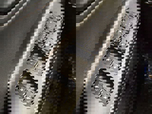 Used 2023 Hyundai Kona N Line image 41