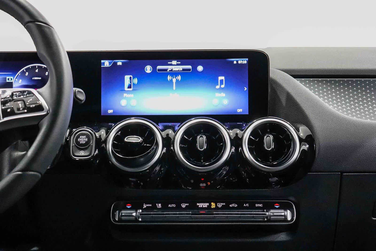 Certified 2026 Mercedes-Benz GLA 250 image 13