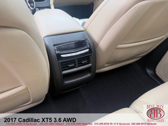 Used 2017 Cadillac XT5 Luxury w/ Driver Awareness Package AWD/4WD image 12