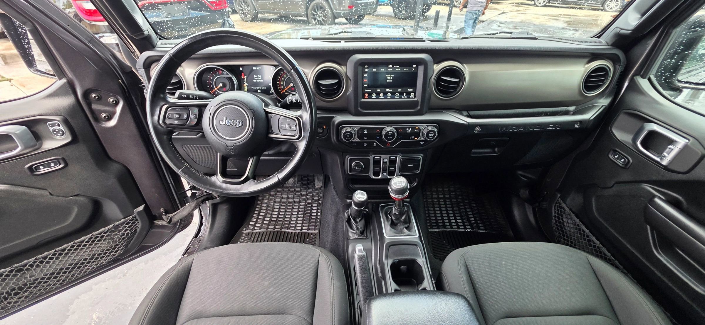 Used 2018 Jeep Wrangler Unlimited Sport w/ Technology Group AWD/4WD image 36