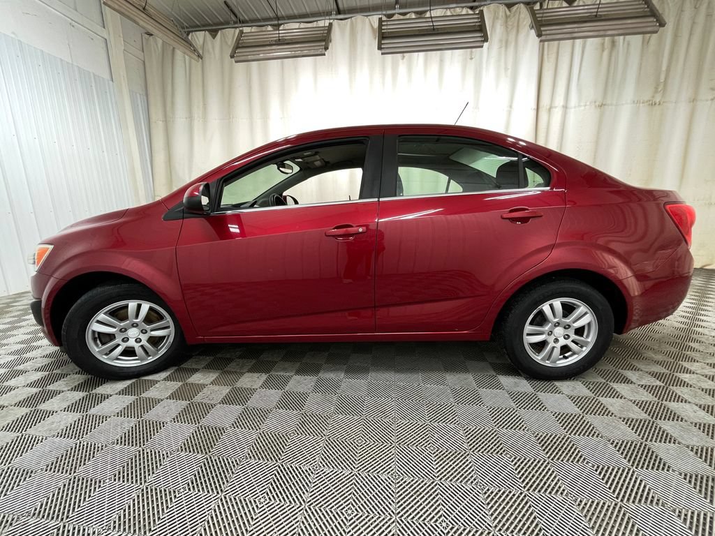 Used 2016 Chevrolet Sonic LT FWD image 9