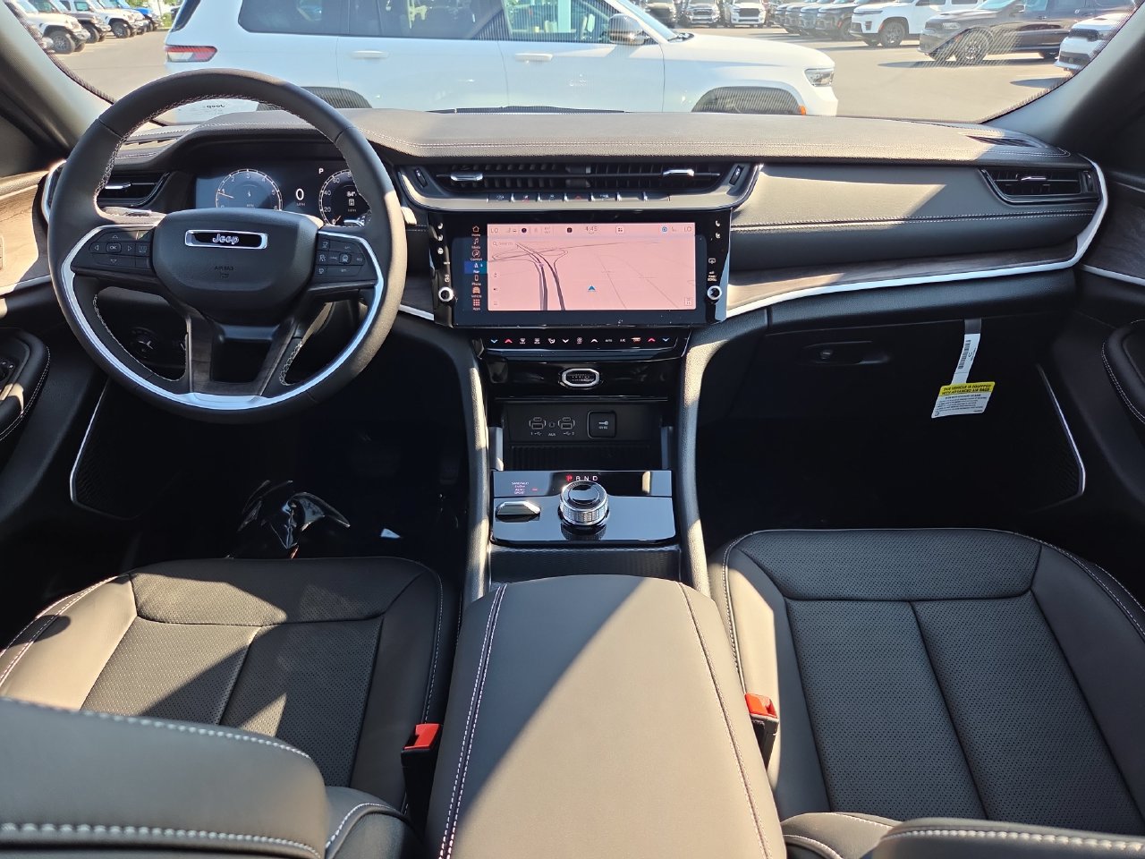 New 2027 Jeep Grand Cherokee Limited AWD/4WD image 21