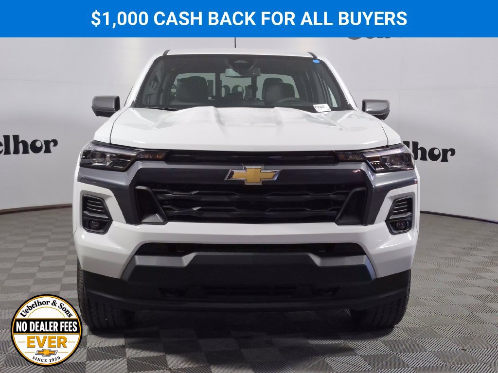 New 2026 Chevrolet Colorado LT w/ LT Convenience Package AWD/4WD image 2