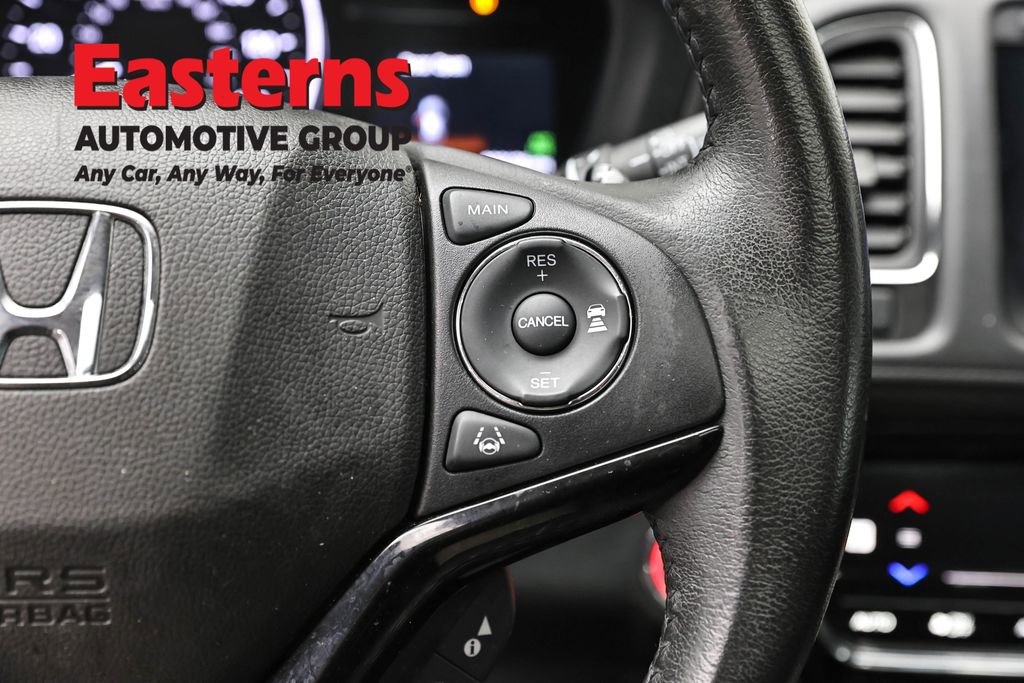 Used 2021 Honda HR-V EX-L image 16