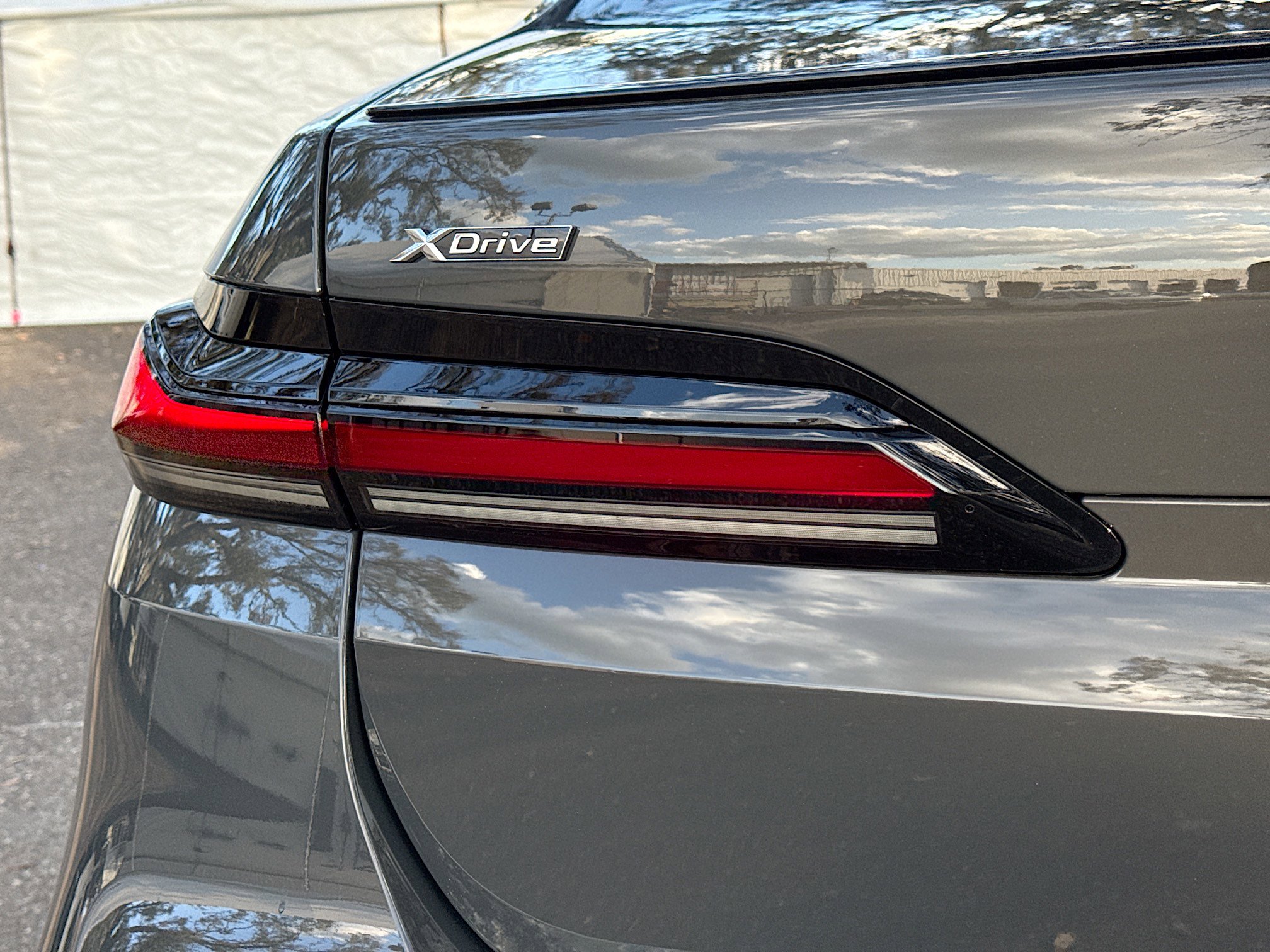 New 2026 BMW 750e xDrive AWD/4WD image 10