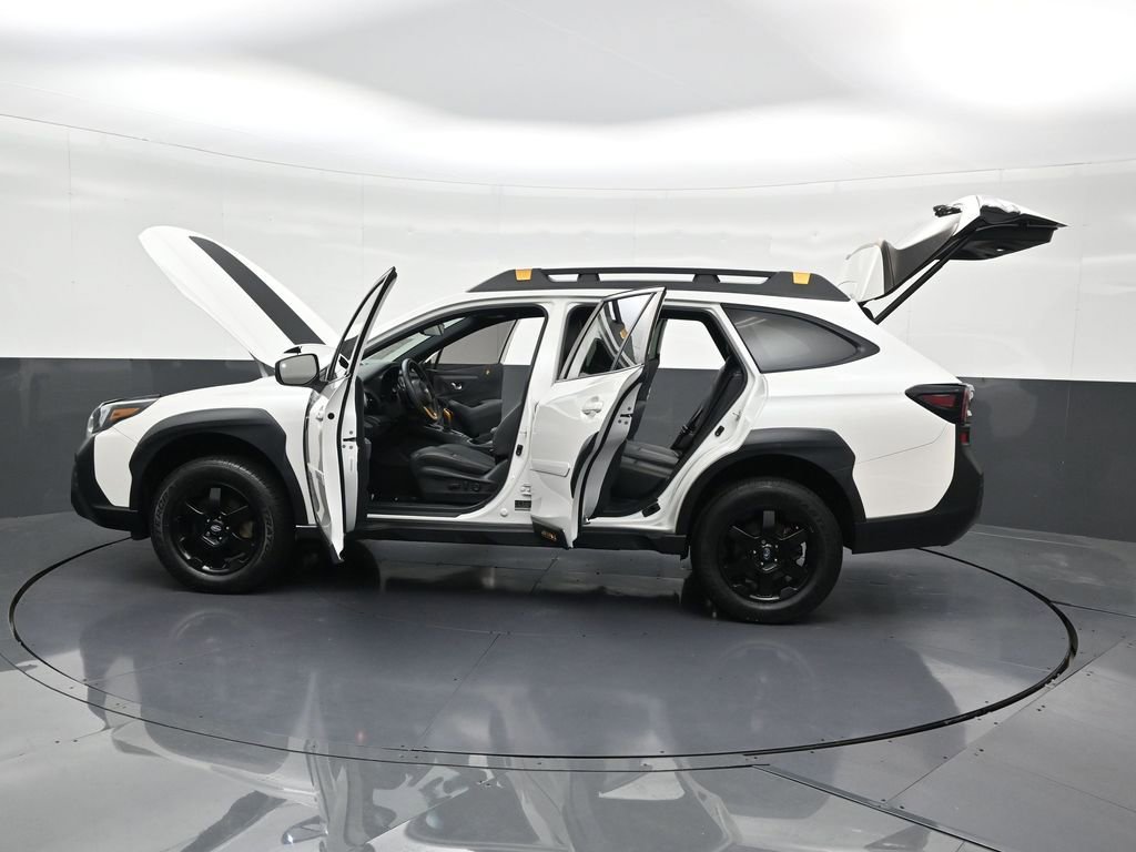 Used 2022 Subaru Outback Wilderness image 34