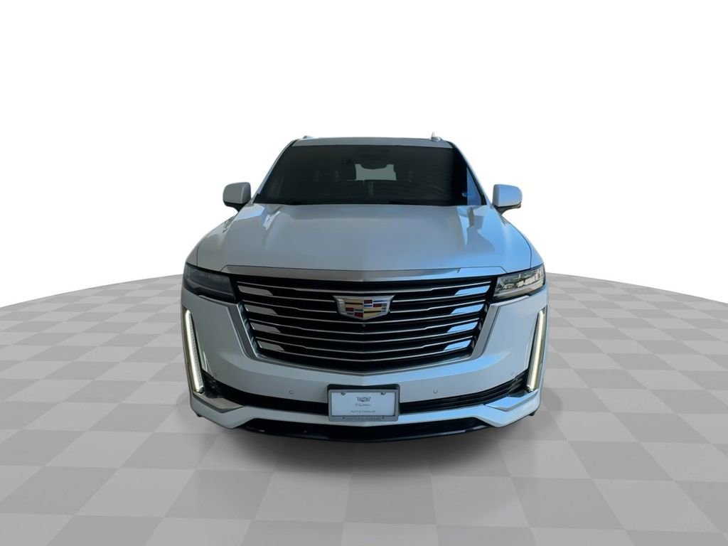 Certified 2024 Cadillac Escalade Premium Luxury Platinum w/ Heavy-Duty Trailer Package AWD/4WD image 3