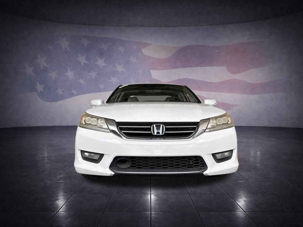 Used 2014 Honda Accord Touring image 8