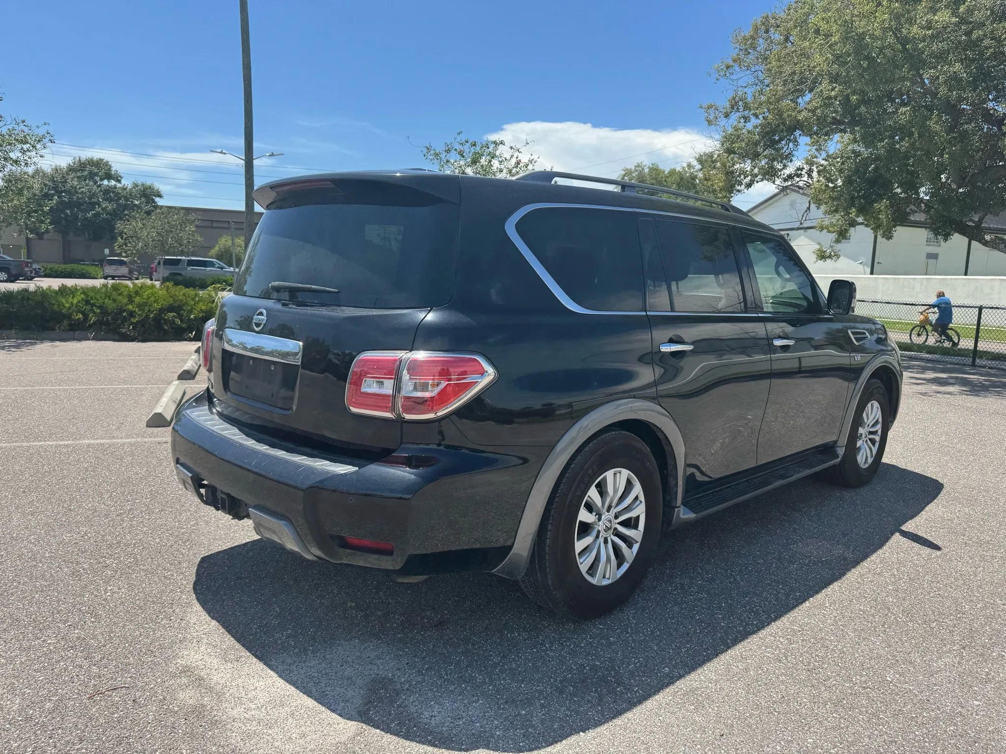 Used 2019 Nissan Armada SV w/ Driver Package image 6