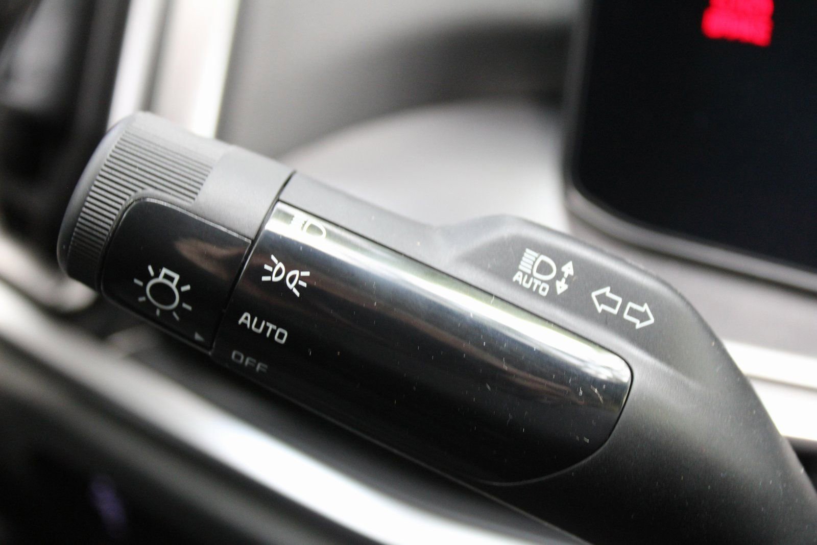 New 2026 Kia Sorento S w/ S Panoramic Sunroof Package image 26