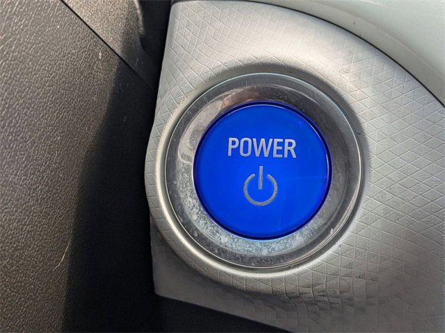 Used 2021 Chevrolet Bolt Premier w/ Infotainment Package image 4