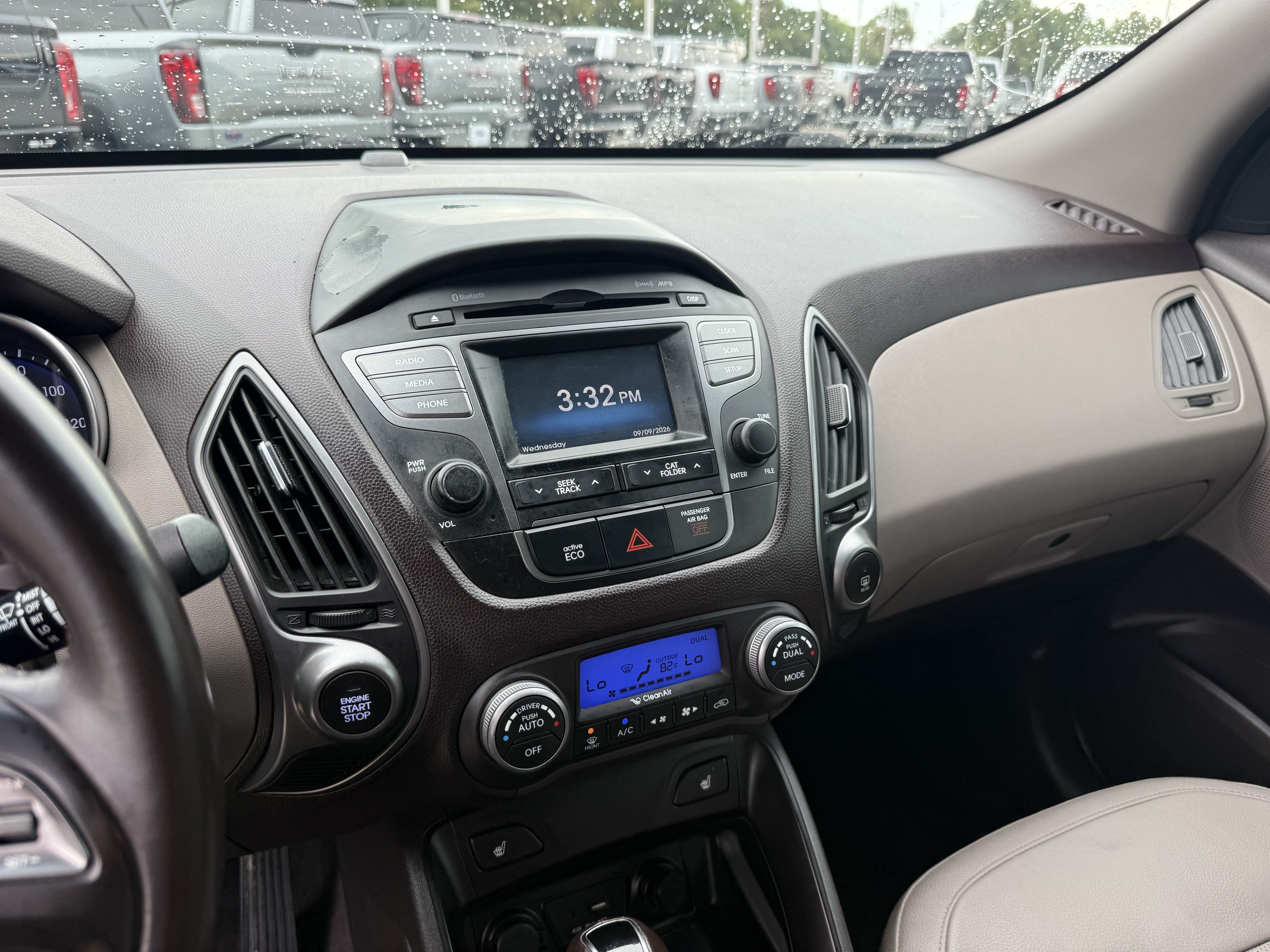 Used 2015 Hyundai Tucson Limited FWD image 19