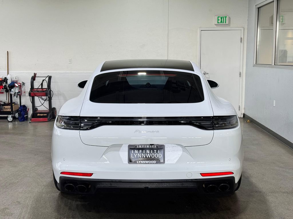 Used 2023 Porsche Panamera Platinum Edition w/ Sport Chrono Package RWD image 5