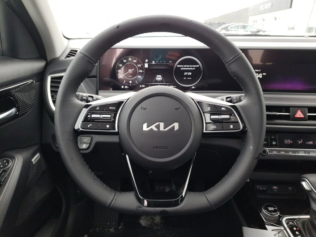 New 2026 Kia Seltos SX image 12