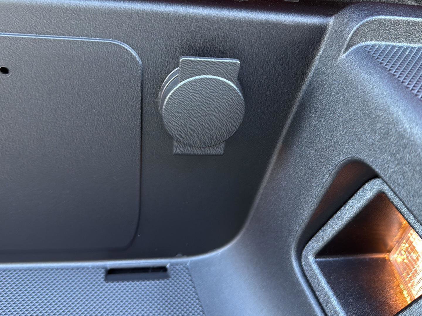 New 2026 Ford F250 Lariat w/ Chrome Package image 22