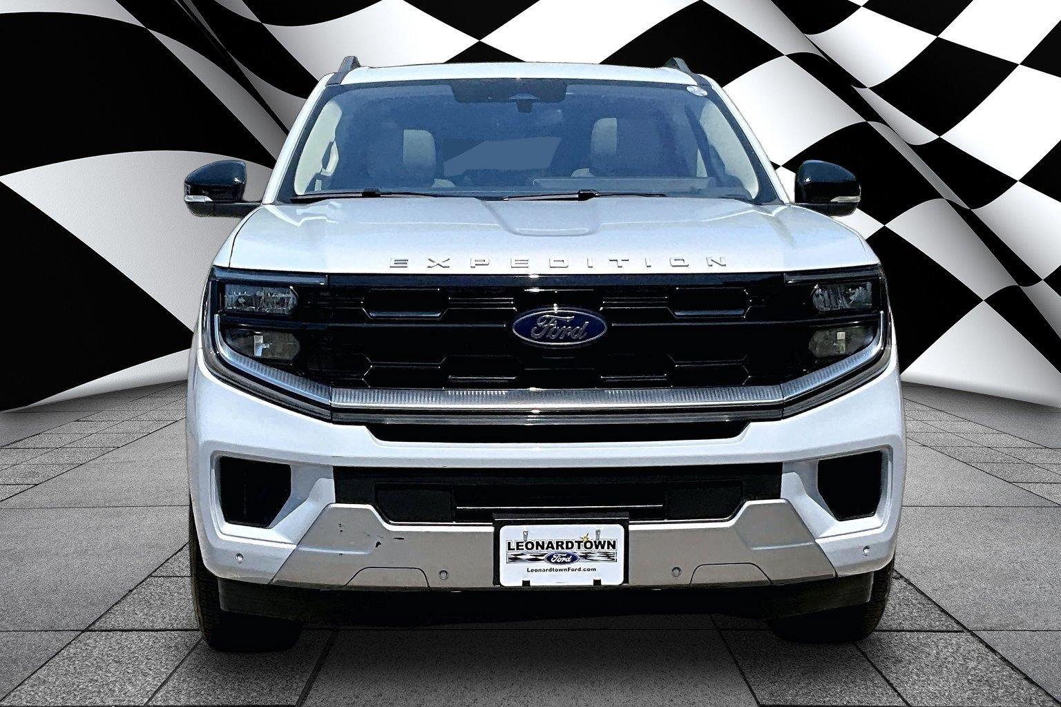 Used 2025 Ford Expedition Max Platinum AWD/4WD image 3