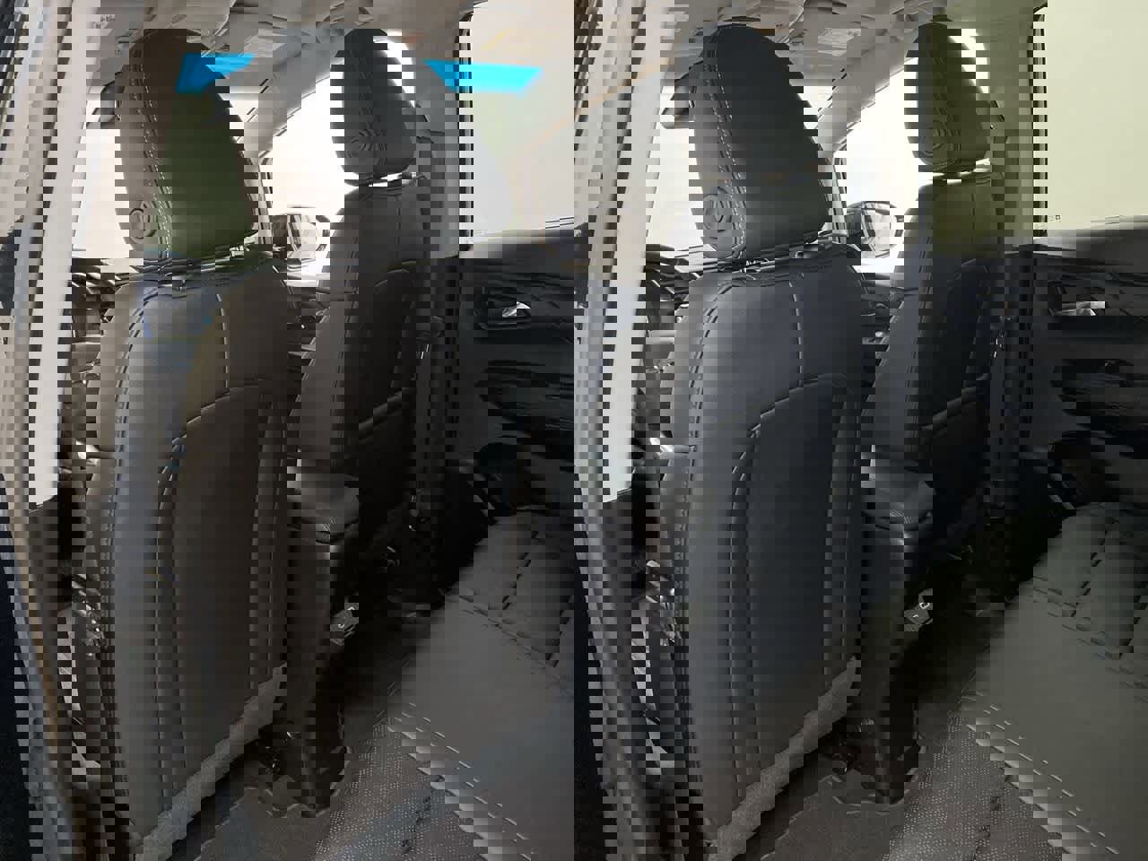 Used 2023 Chevrolet Bolt LT w/ Infotainment Package image 16