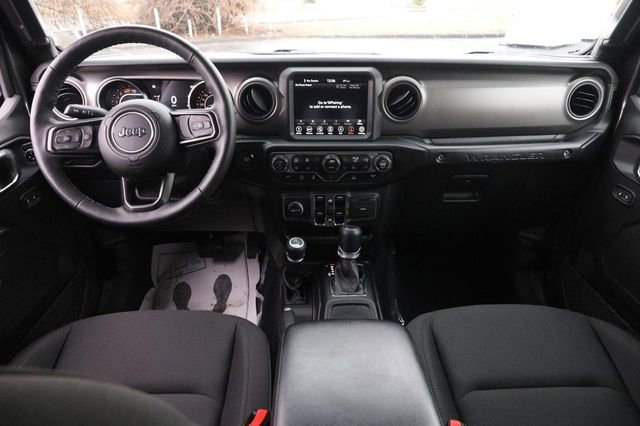 Used 2022 Jeep Wrangler Unlimited Sport image 21