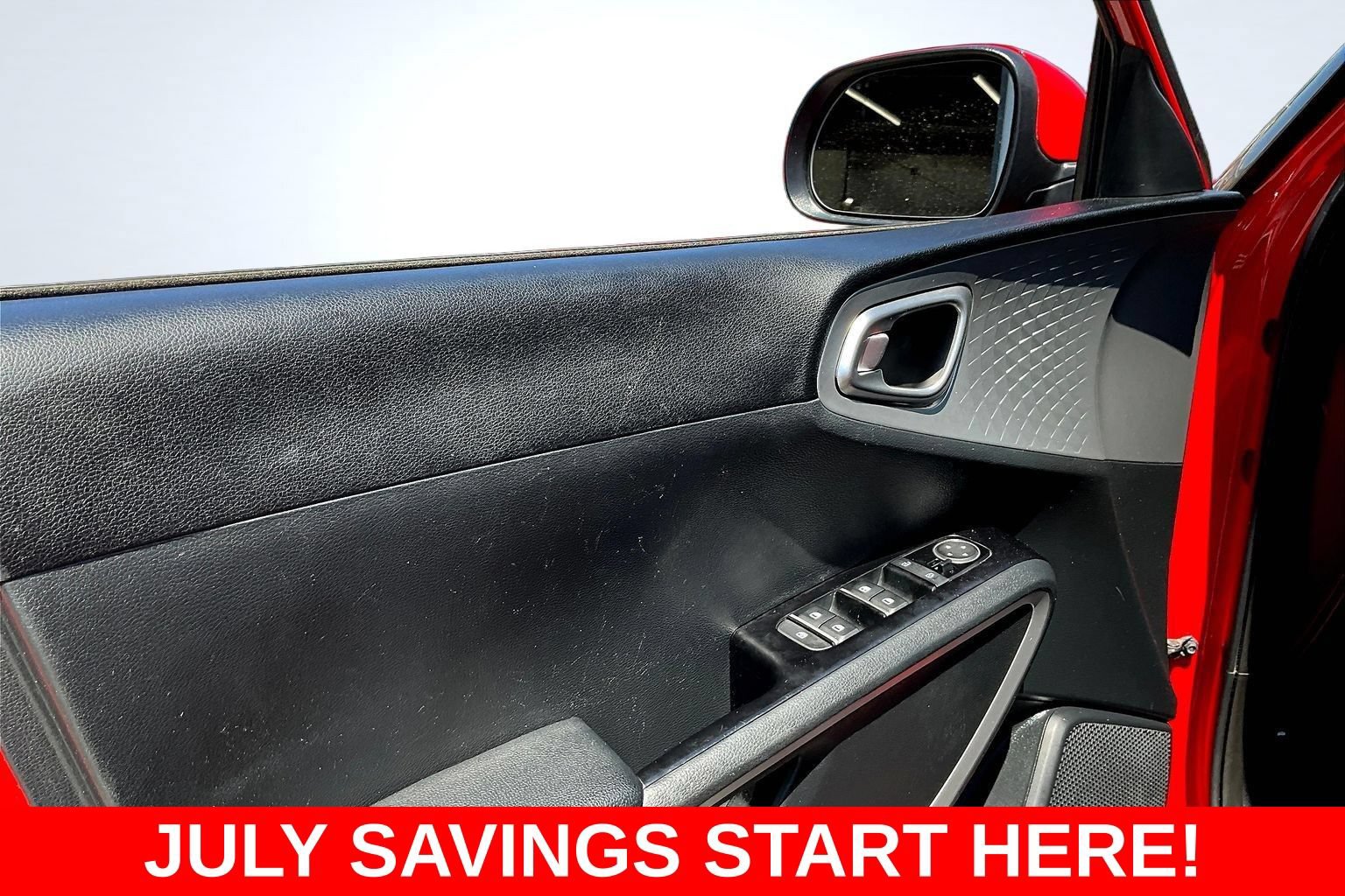 Used 2023 Kia Soul LX w/ LX Technology Package FWD image 23