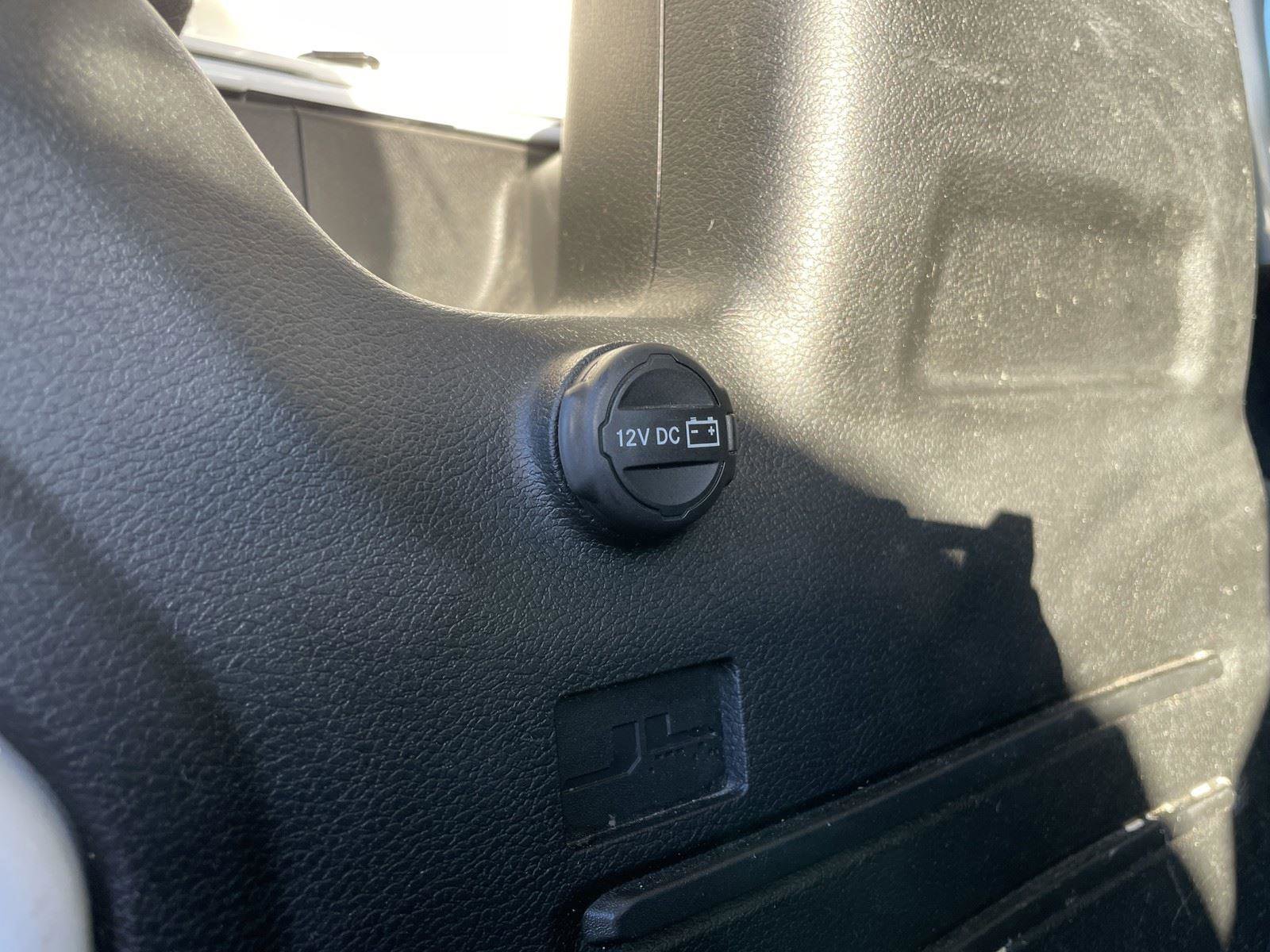 Used 2018 Jeep Wrangler Unlimited Sport S image 35