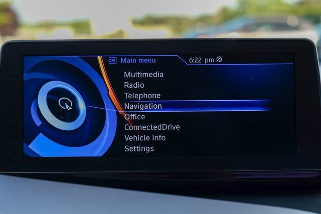 Used 2016 BMW i8 image 36