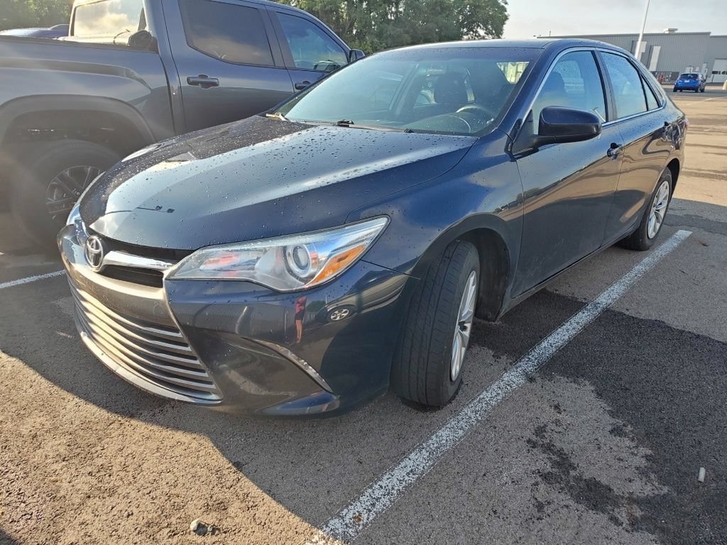 Used 2015 Toyota Camry LE FWD image 6
