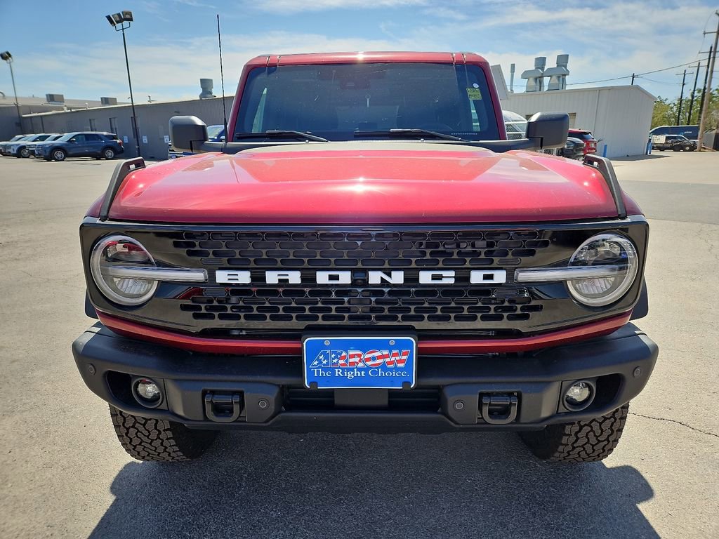 New 2026 Ford Bronco Badlands image 3