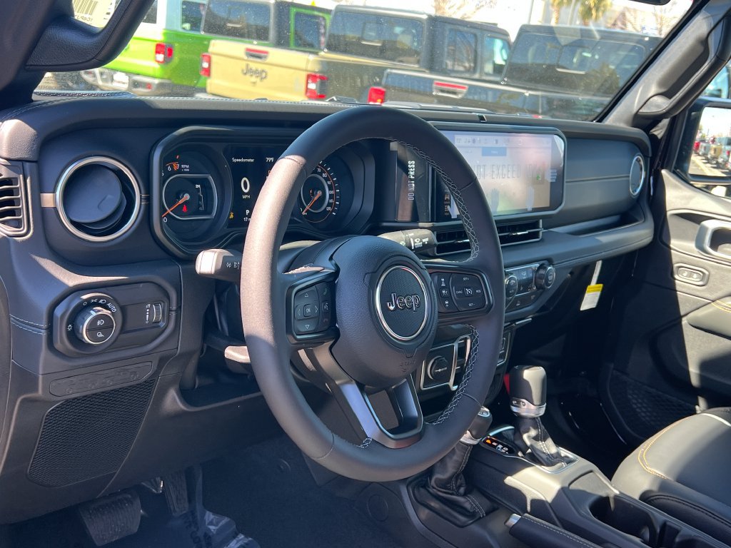 New 2026 Jeep Gladiator Sport AWD/4WD image 16