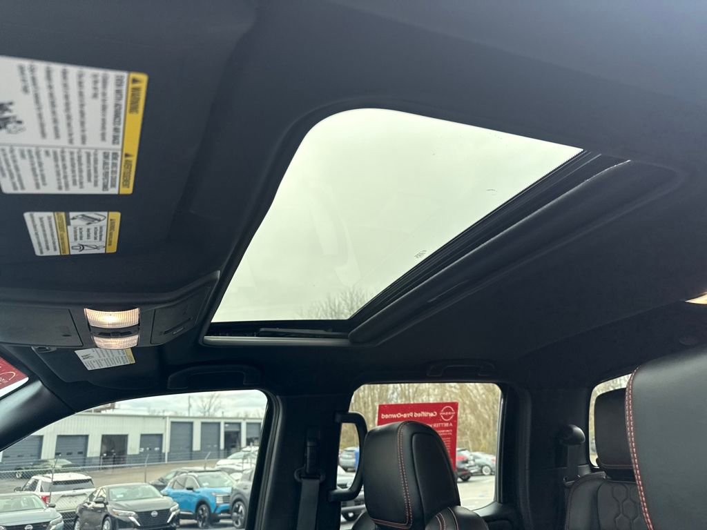 Used 2024 Nissan Frontier PRO-4X w/ Pro Premium Package image 22