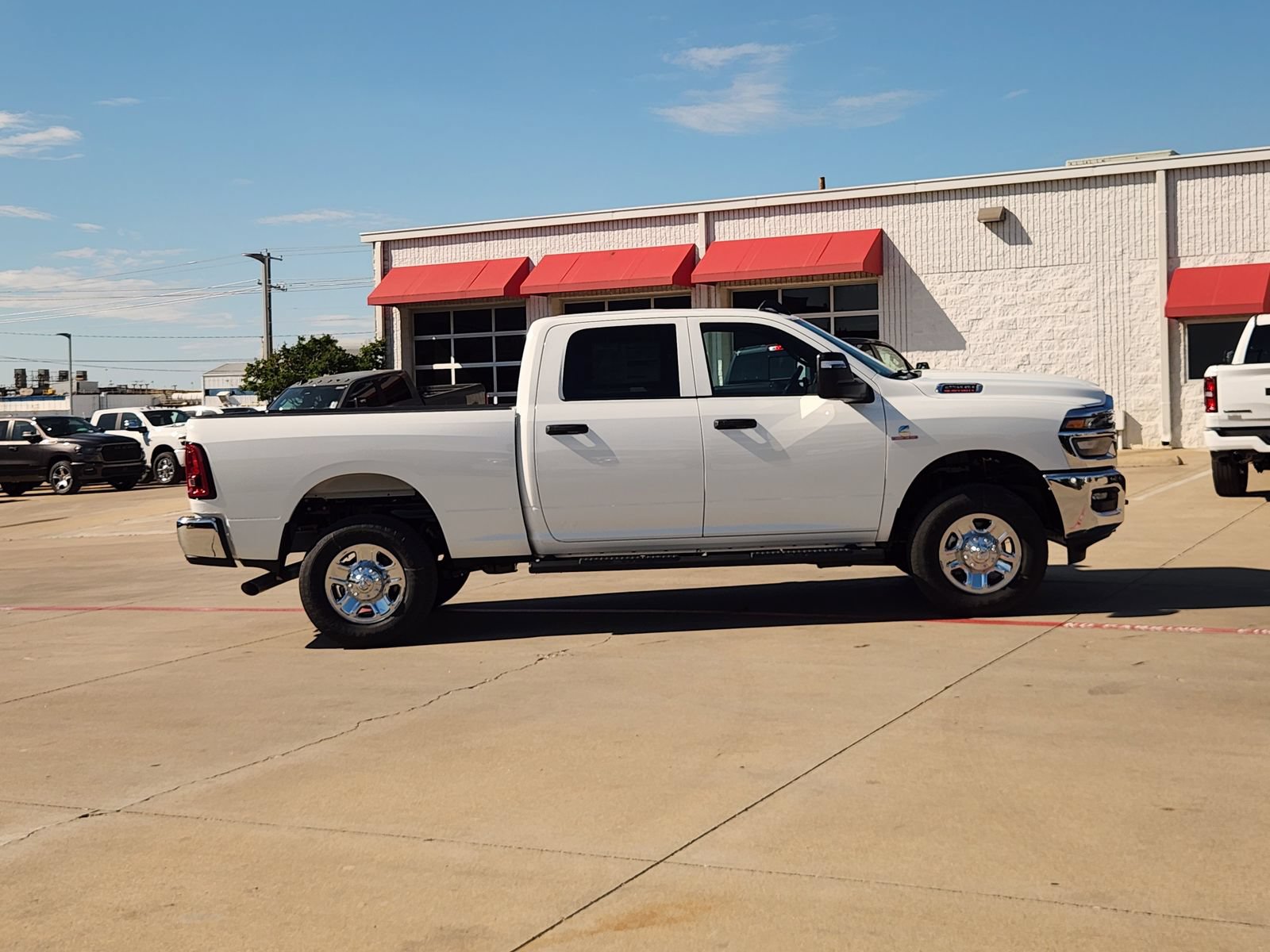 New 2026 RAM 2500 Tradesman AWD/4WD image 7