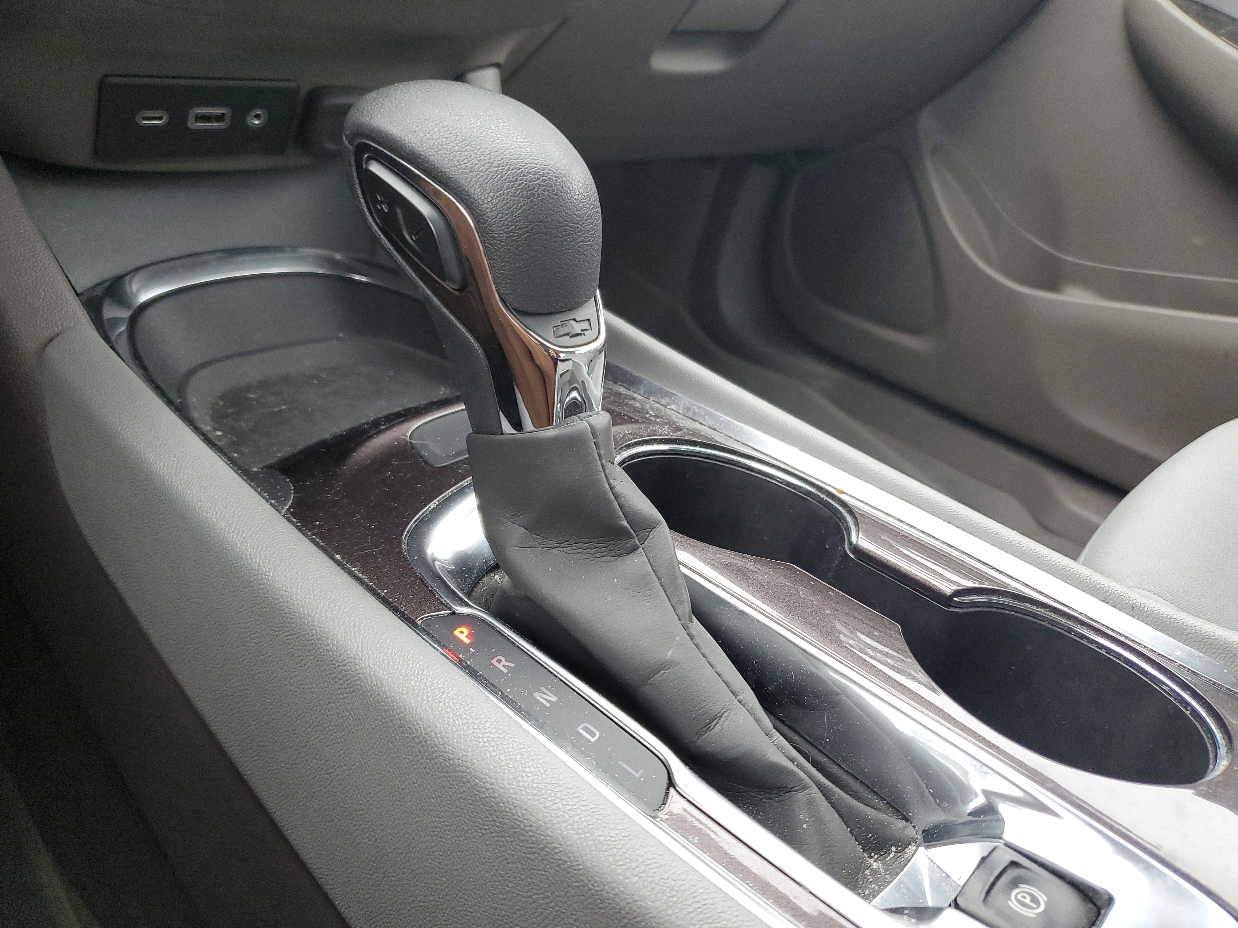 Used 2022 Chevrolet Malibu LT image 26