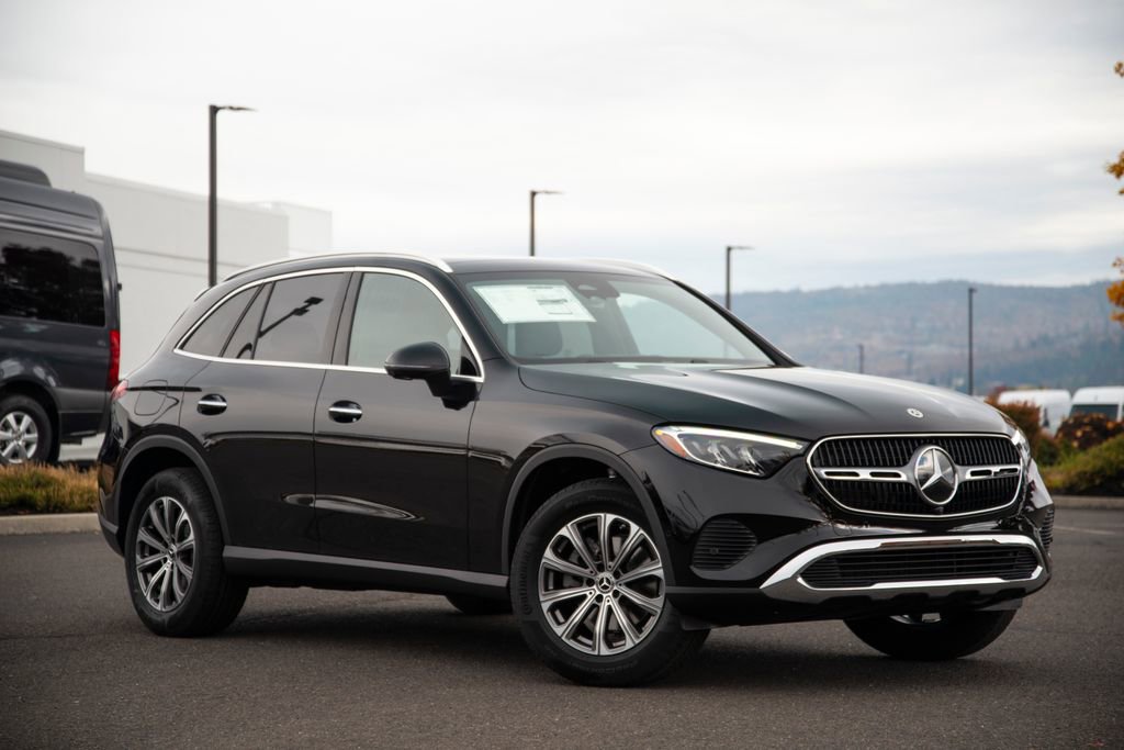 New 2026 Mercedes-Benz GLC 300 GLC 300 video 3