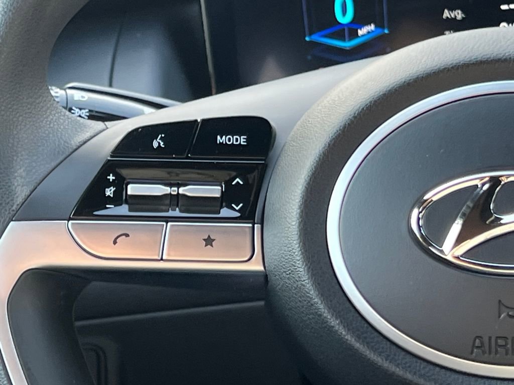 Certified 2022 Hyundai Santa Cruz SEL w/ Activity Package image 17