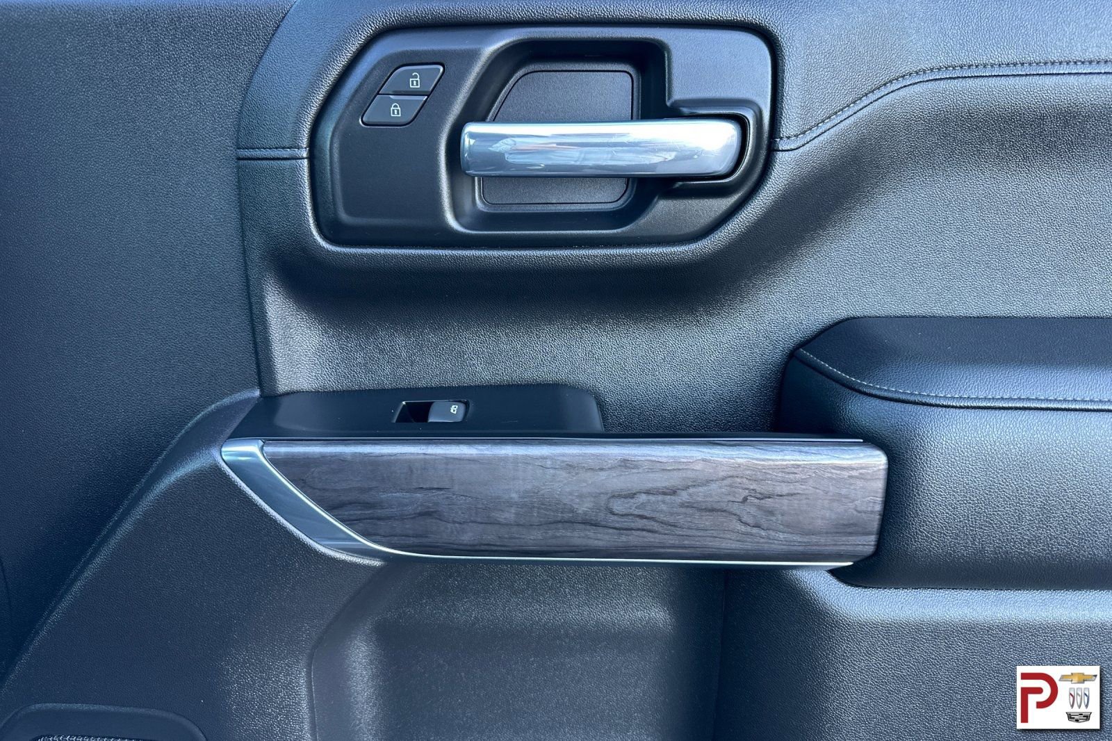 Certified 2019 Chevrolet Silverado 1500 LTZ w/ LTZ Plus Package image 20