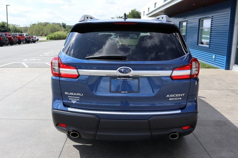 Used 2022 Subaru Ascent Limited w/ Technology Package AWD/4WD image 7
