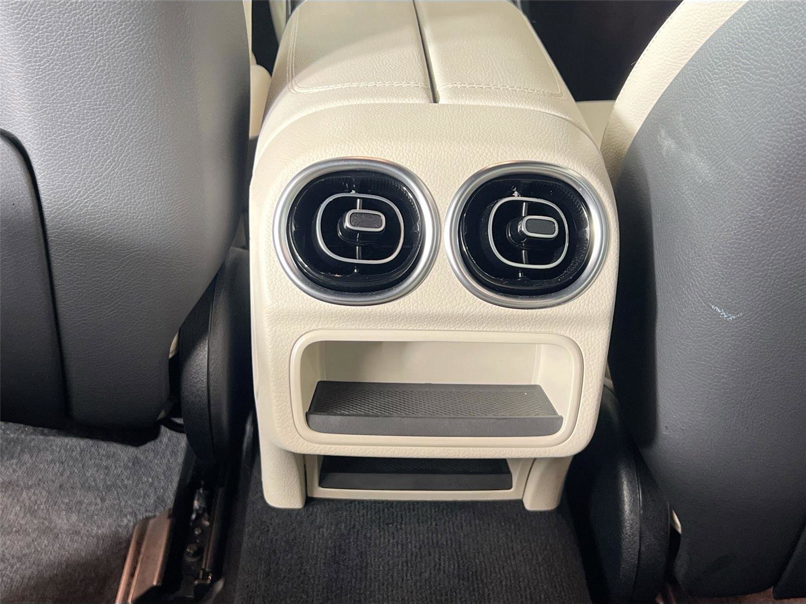 Certified 2024 Mercedes-Benz C 300 4MATIC Sedan image 22